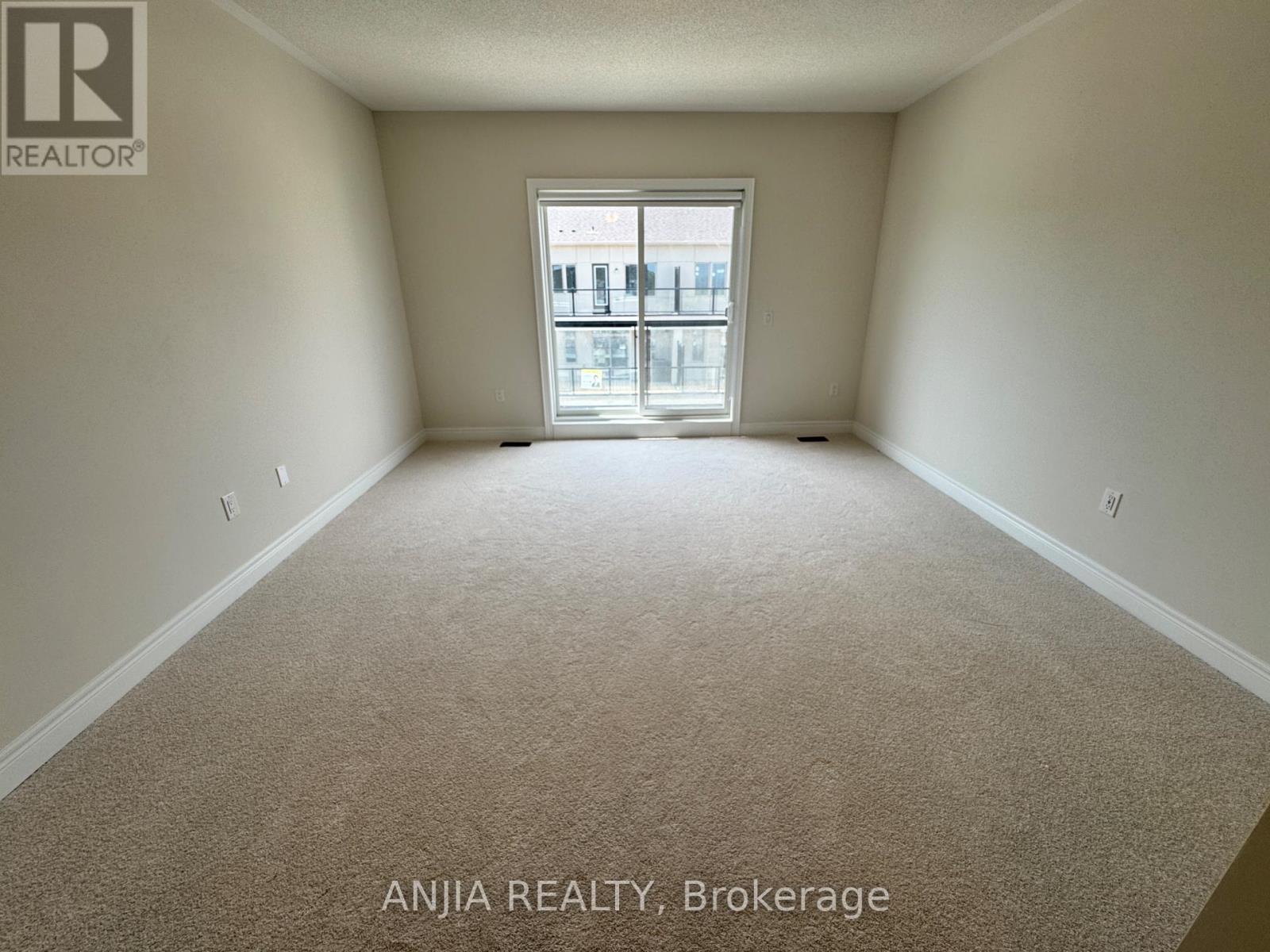 Photo 18 of 76 Selina Rose Street, Markham ON
