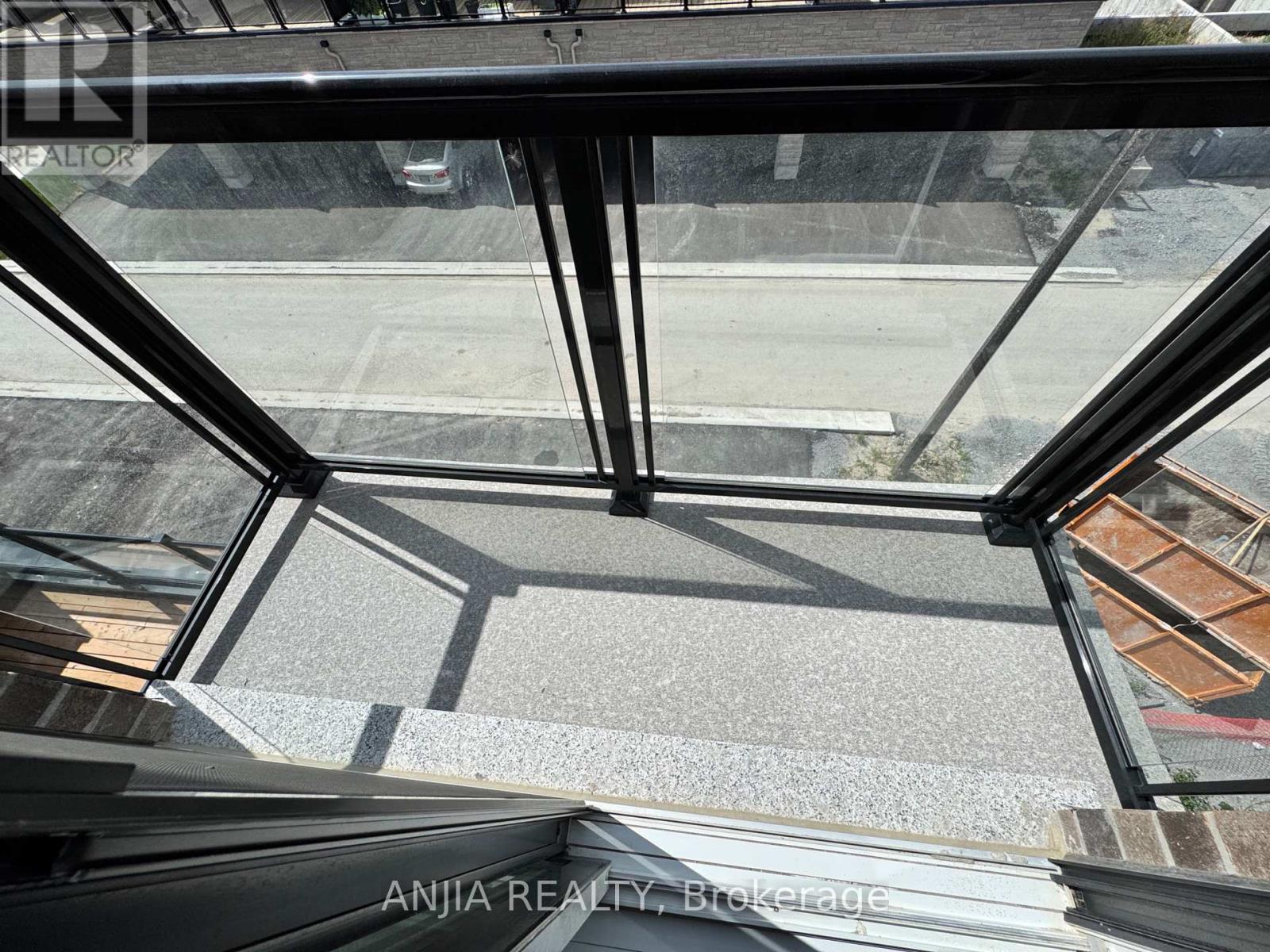 Photo 23 of 76 Selina Rose Street, Markham ON