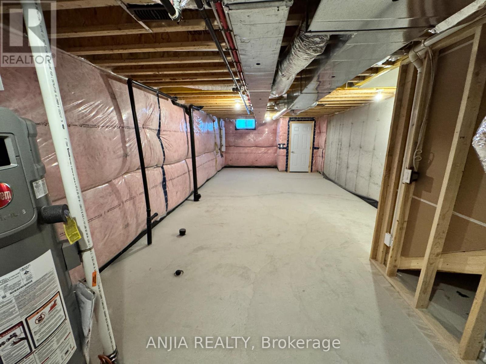 Photo 35 of 76 Selina Rose Street, Markham ON