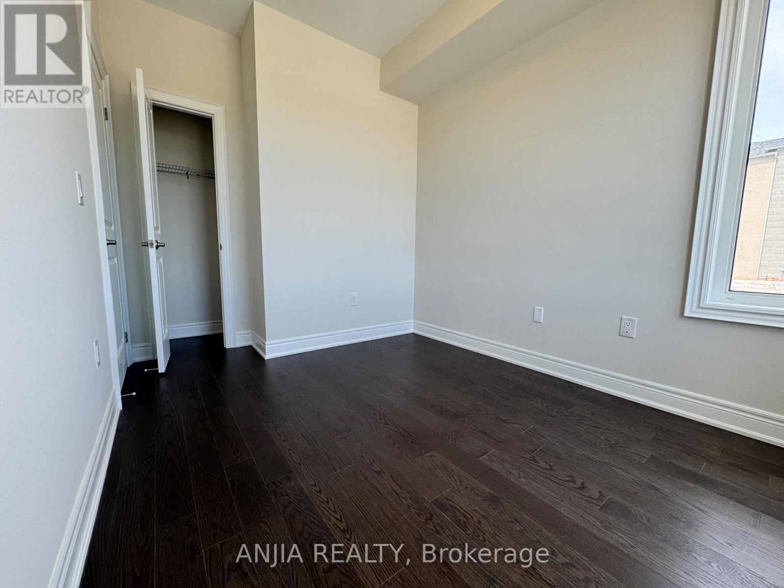 Photo 5 of 76 Selina Rose Street, Markham ON