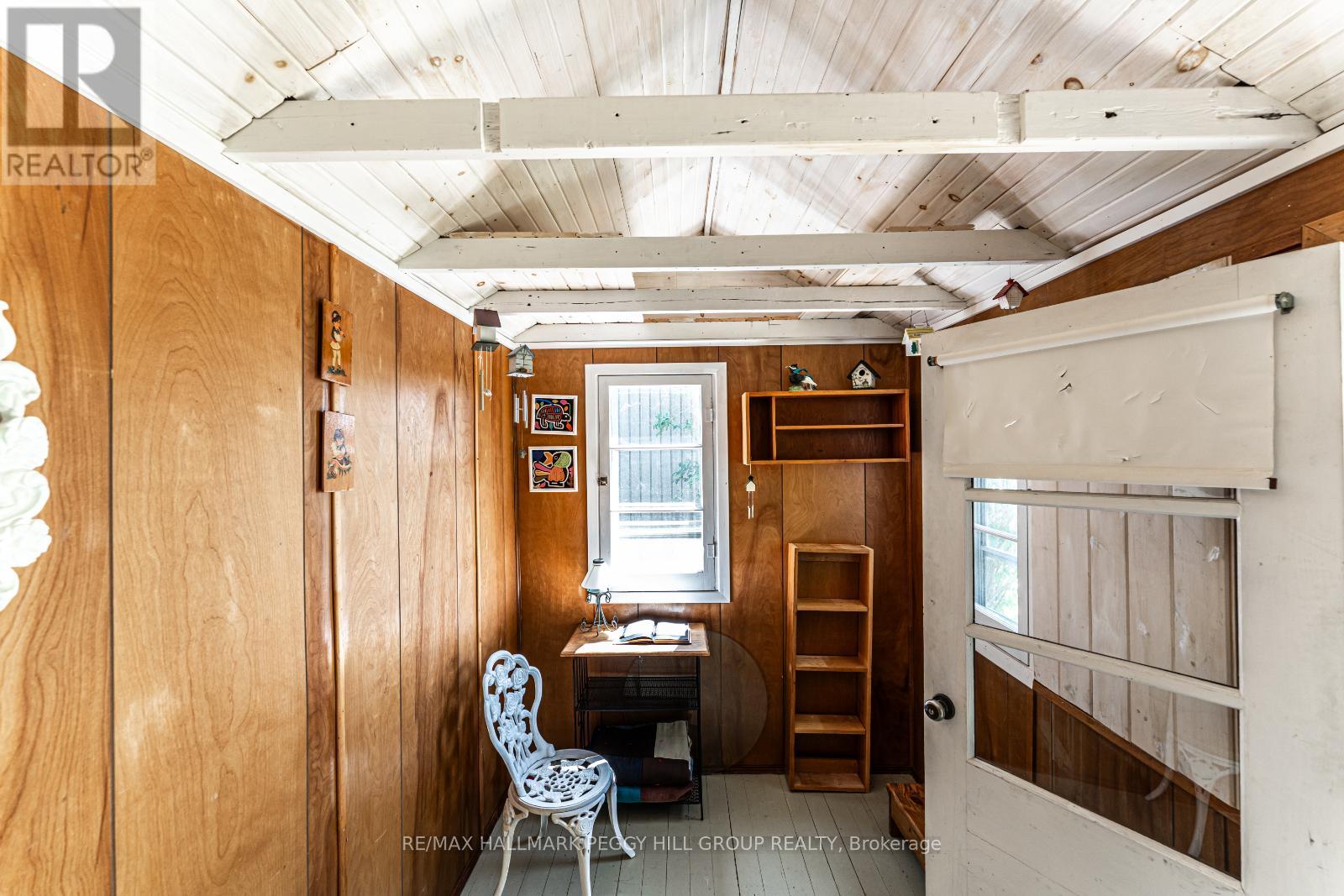 Photo 16 of 5580 Penetanguishene Road, Springwater ON