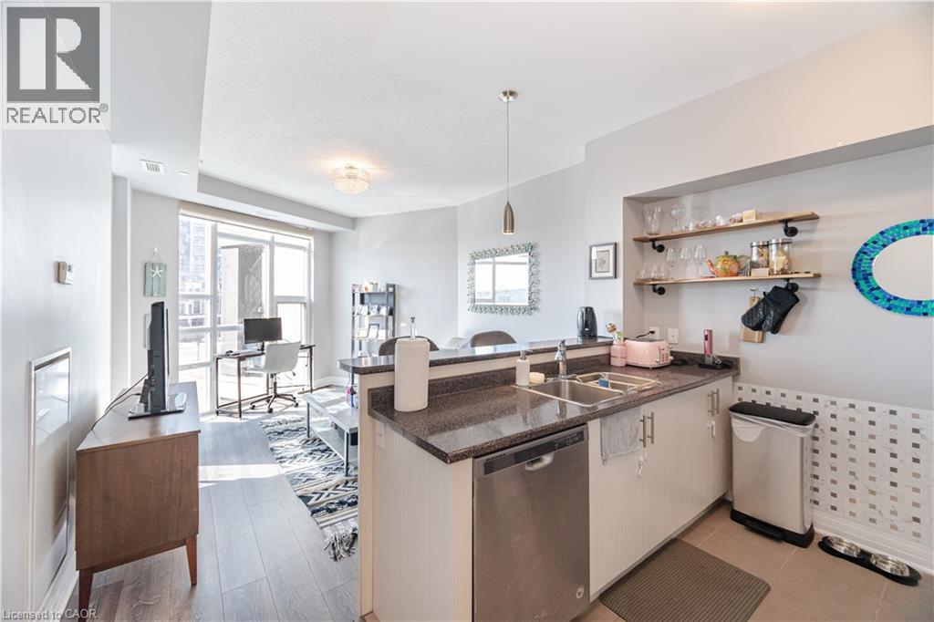 Photo 8 of 10 Concord Place Place Unit 308, Grimsby ON