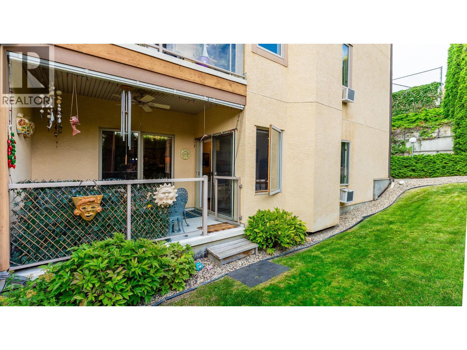 104 1391 10 Avenue Northeast, Salmon Arm