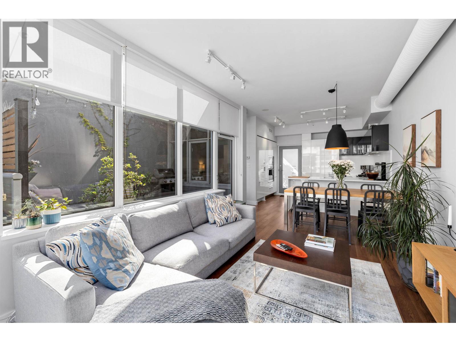 Photo 8 of 711 108 E 1st Avenue, Vancouver BC