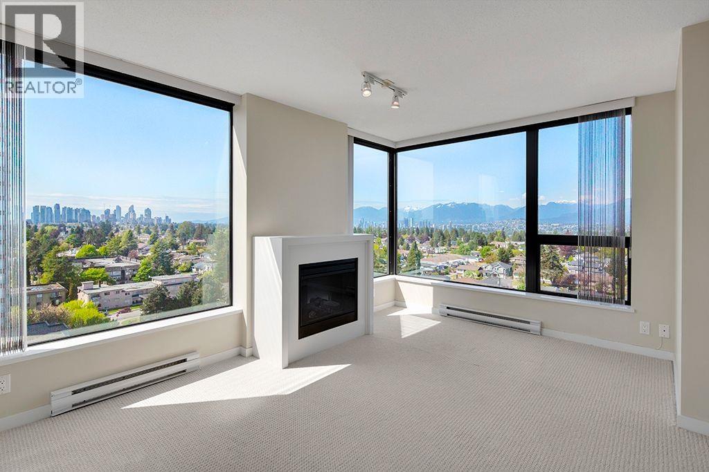 Photo 4 of 1403 7178 Collier Street, Burnaby BC