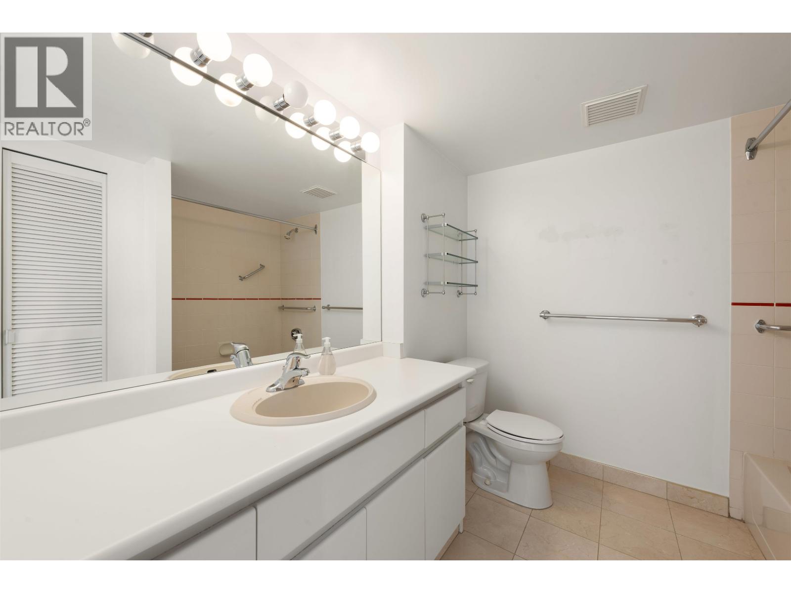 Photo 18 of 1602 420 Carnarvon Street, New Westminster BC