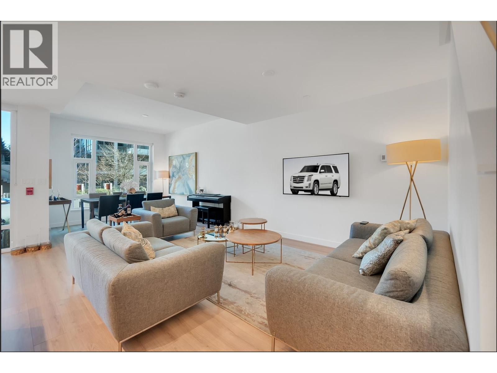 Photo 7 of 107 1500 Fern Street, North Vancouver BC