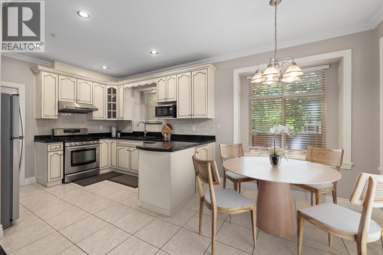 Photo 13 of 8291 Laurel Street, Vancouver BC