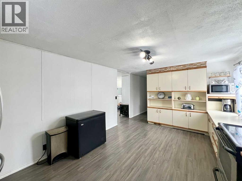 Photo 13 of 239 3223 83 Street Nw, Calgary AB