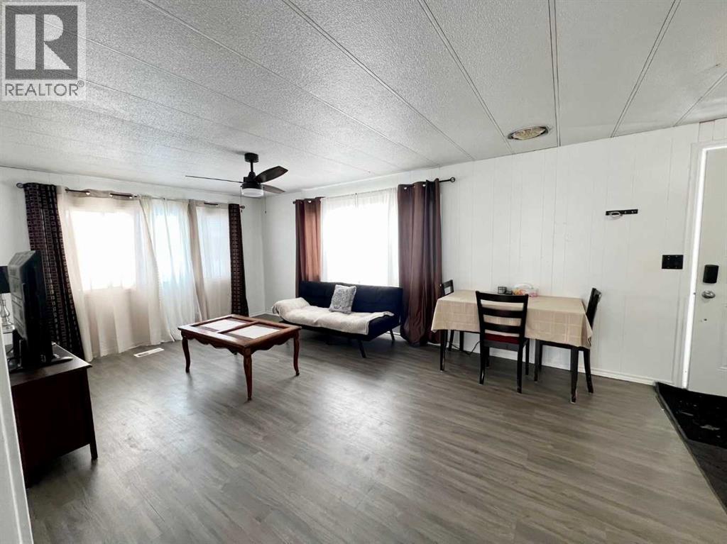 Photo 9 of 239 3223 83 Street Nw, Calgary AB