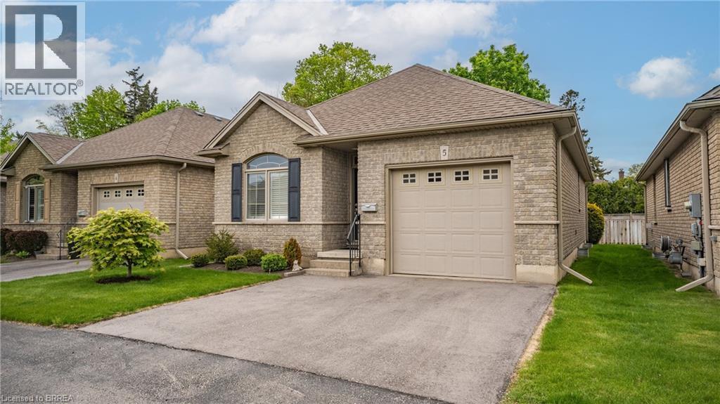 Photo 1 of 95 North Park Street Unit 5, Brantford ON