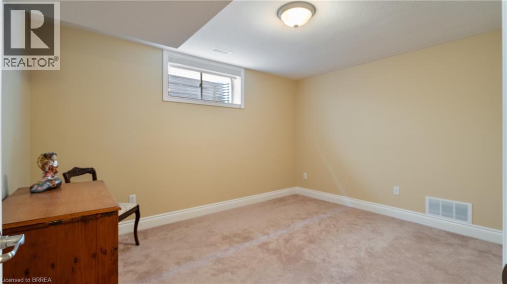 Photo 26 of 95 North Park Street Unit 5, Brantford ON