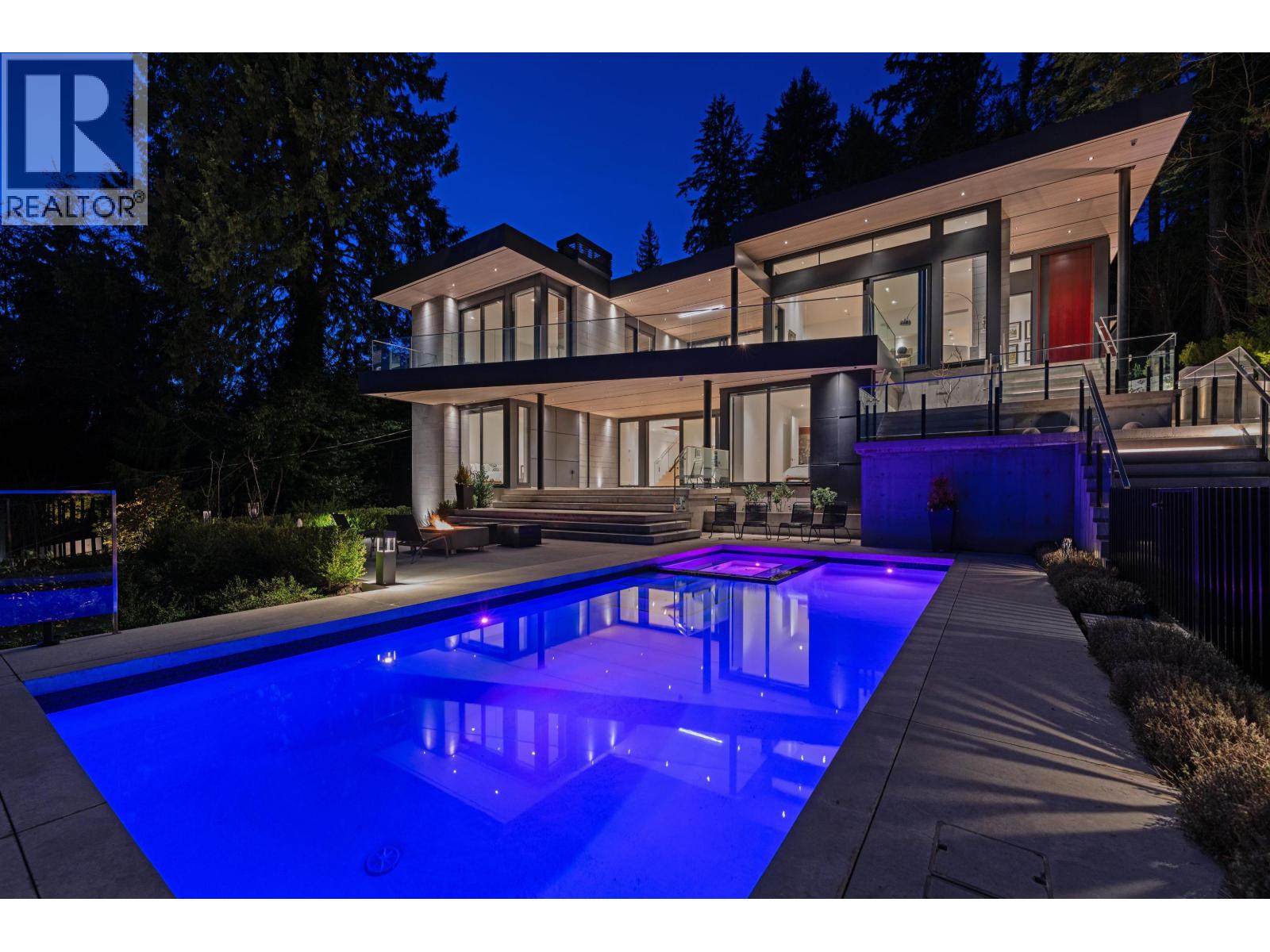 Photo 1 of 2965 Altamont Crescent, West Vancouver BC