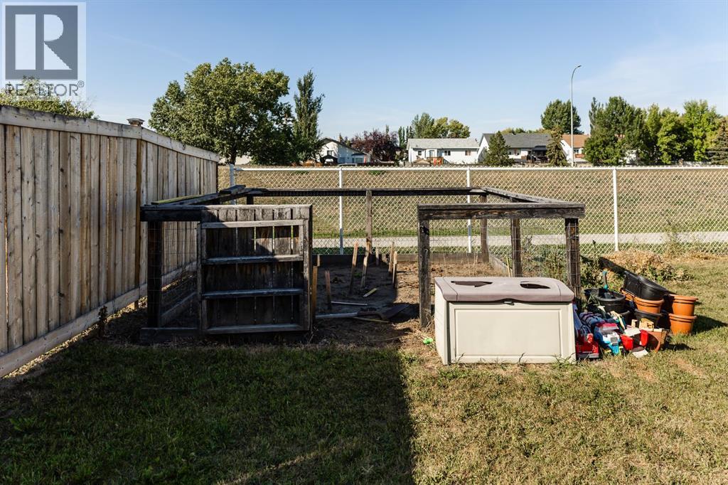 Photo 5 of 9330 67 Avenue, Grande Prairie AB