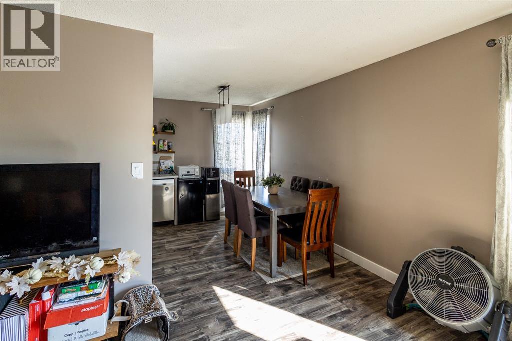 Photo 10 of 9330 67 Avenue, Grande Prairie AB