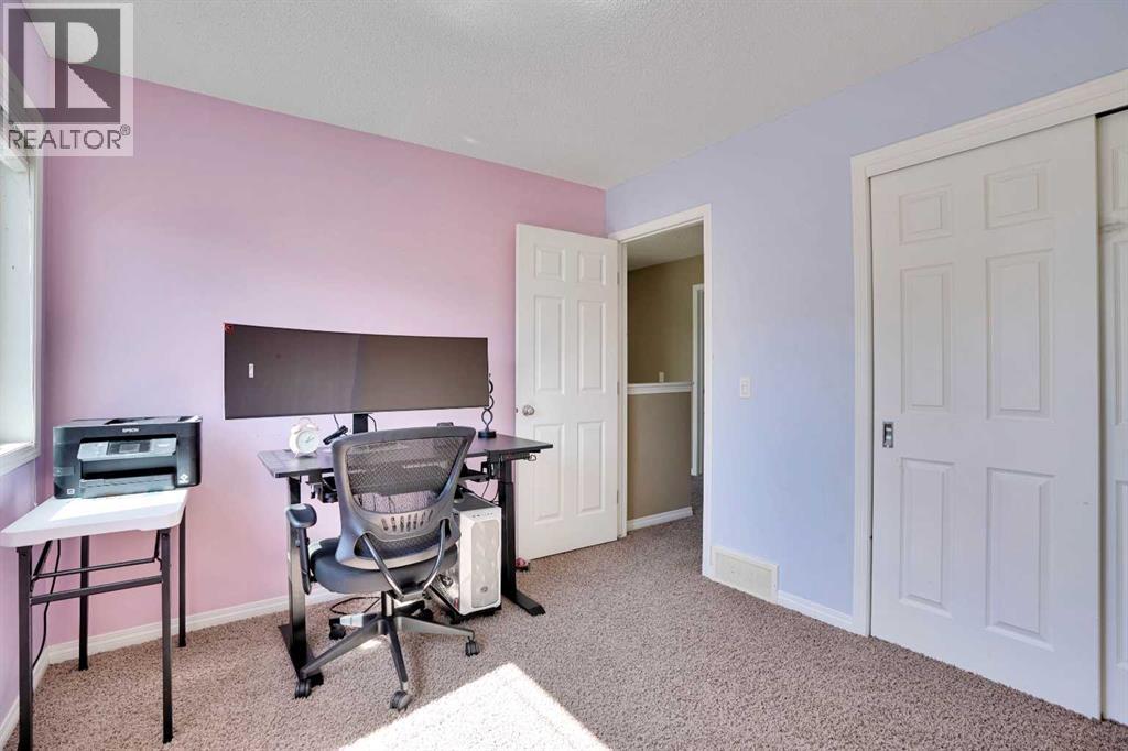 Photo 23 of 174 Windstone Avenue Sw, Airdrie AB