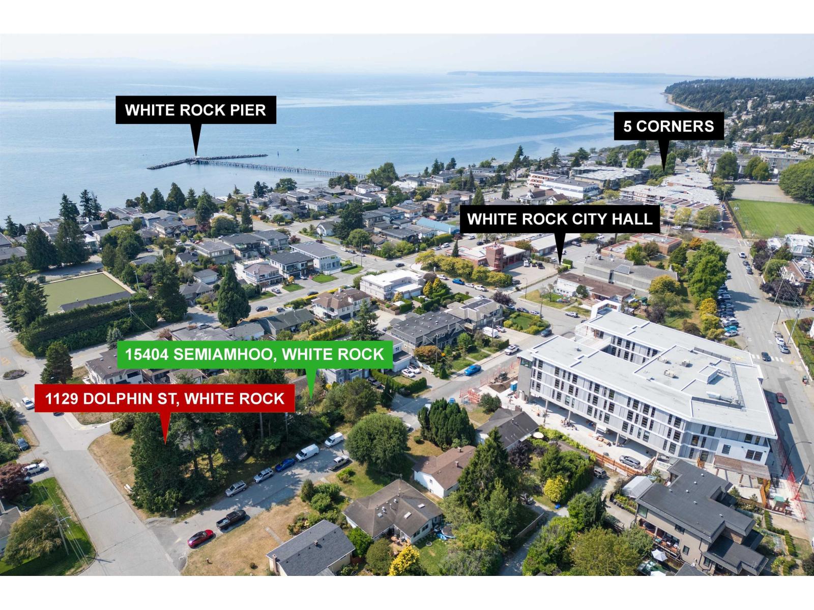 Photo 2 of 15404 Semiahmoo Avenue, White Rock BC