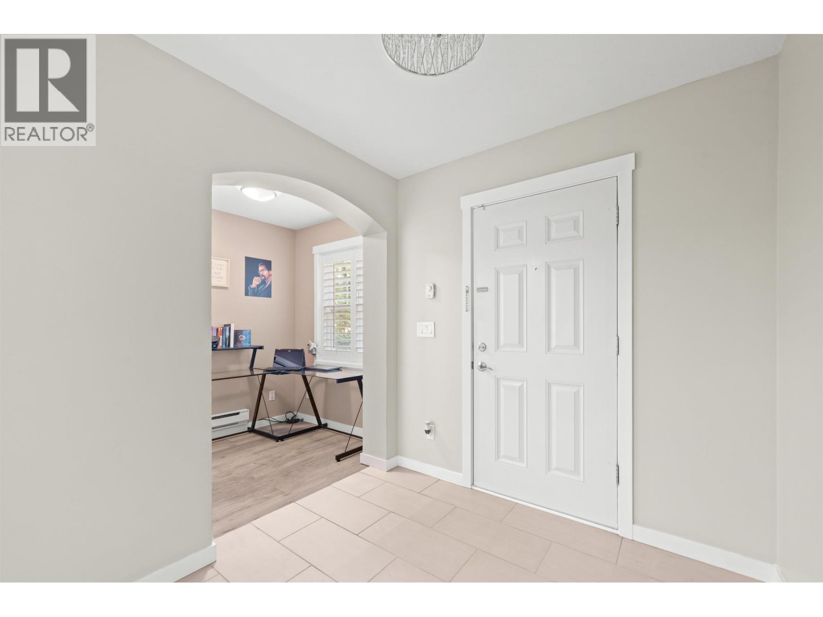 Photo 28 of 15 19572 Fraser Way, Pitt Meadows BC