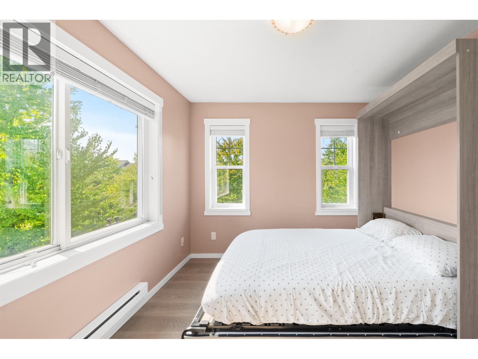 Photo 26 of 15 19572 Fraser Way, Pitt Meadows BC