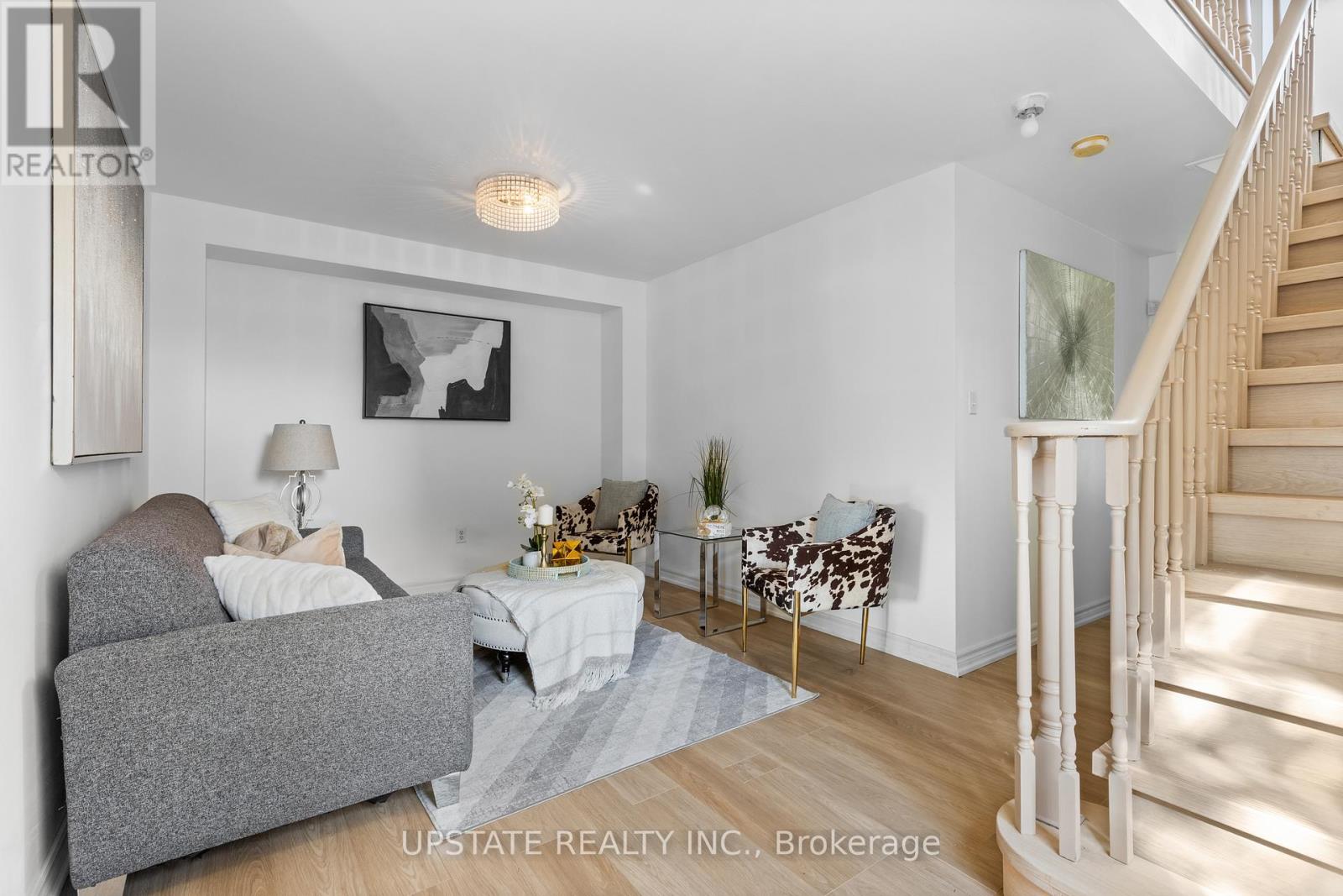 Photo 10 of 49 Sand Cherry Crescent, Brampton ON