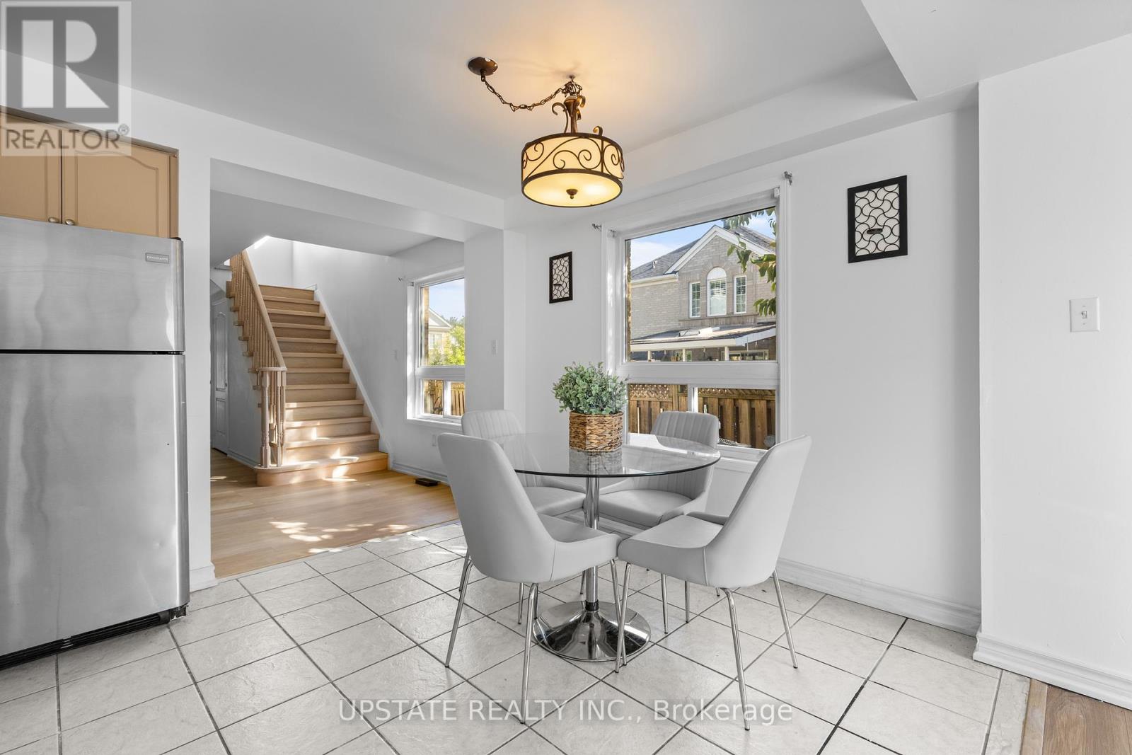 Photo 14 of 49 Sand Cherry Crescent, Brampton ON