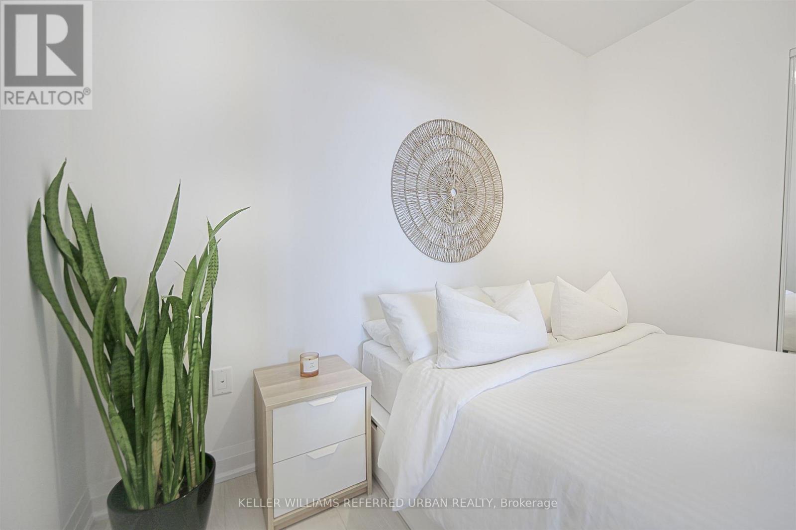 Photo 17 of 1029 26 Gibbs Road, Toronto ON