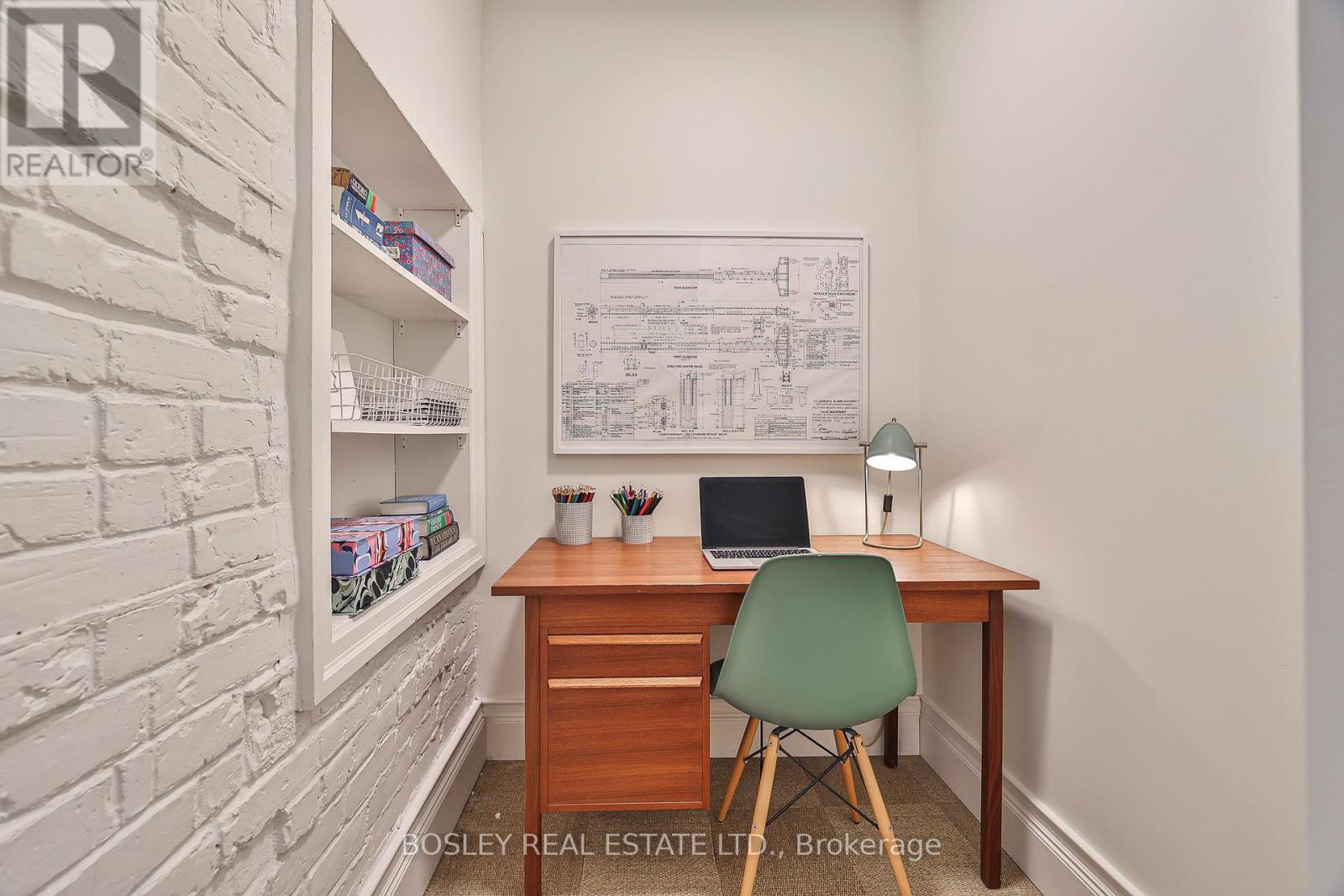 Photo 27 of 21 A Grafton Avenue, Toronto ON