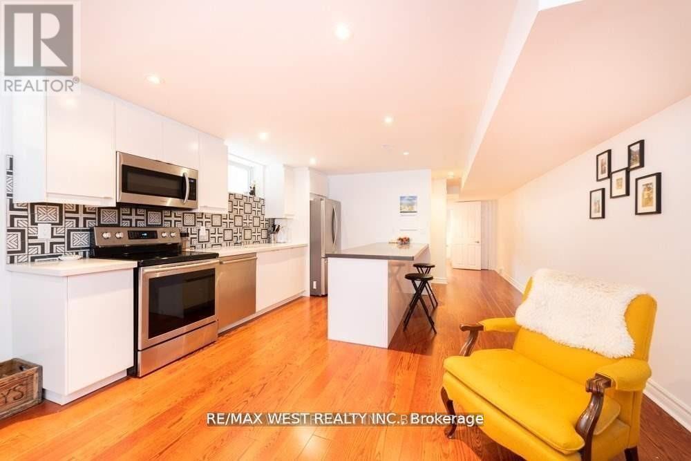 Photo 3 of Lower 629 Beresford Avenue, Toronto ON
