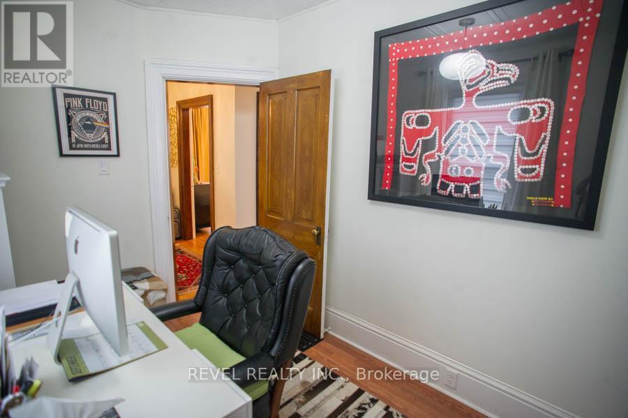 Photo 27 of 166 Brock Street, Brantford ON