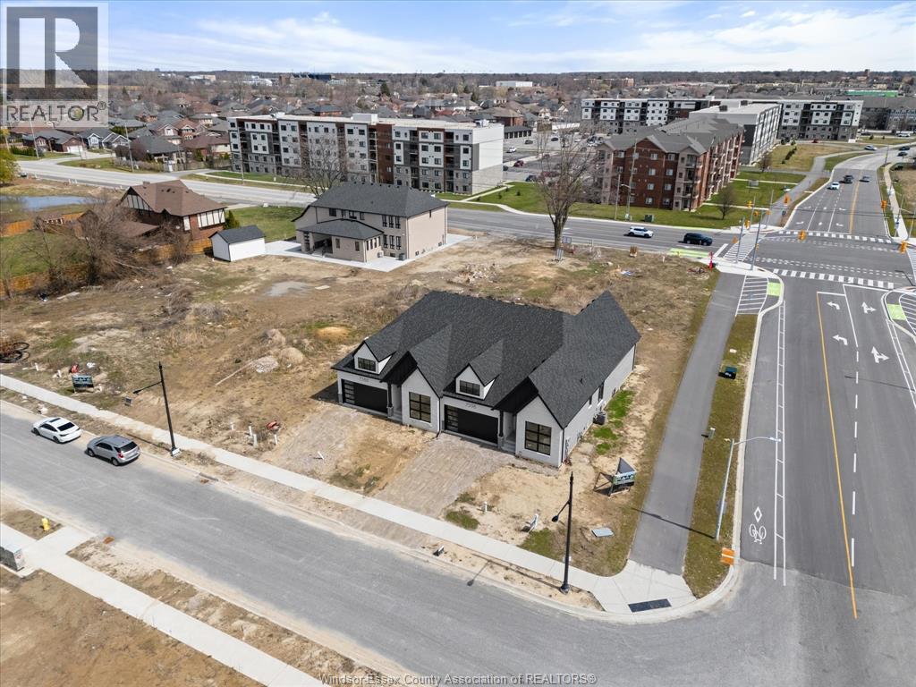 Photo 39 of 7588 Silverleaf Lane, Lasalle ON