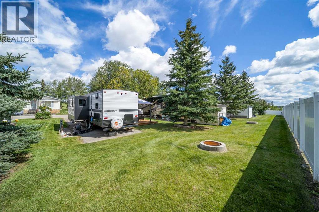 Photo 10 of 3049 25074 South Pine Lake Road, Rural Red Deer County AB