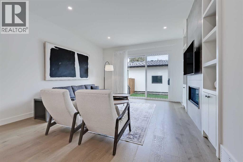 Photo 15 of 3204 Kerrydale Road Sw, Calgary AB