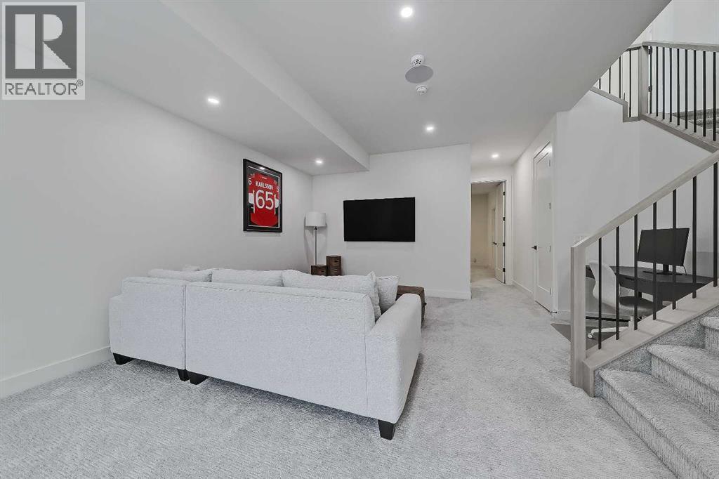 Photo 39 of 3204 Kerrydale Road Sw, Calgary AB
