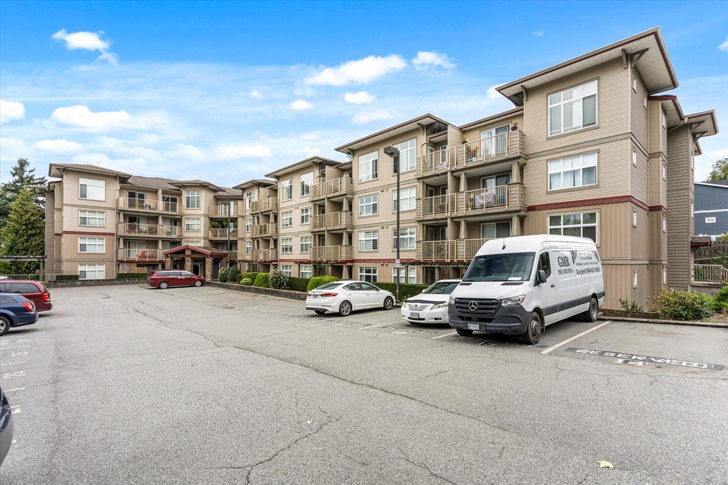 Photo 5 of 221 2515 Park Drive, Abbotsford BC