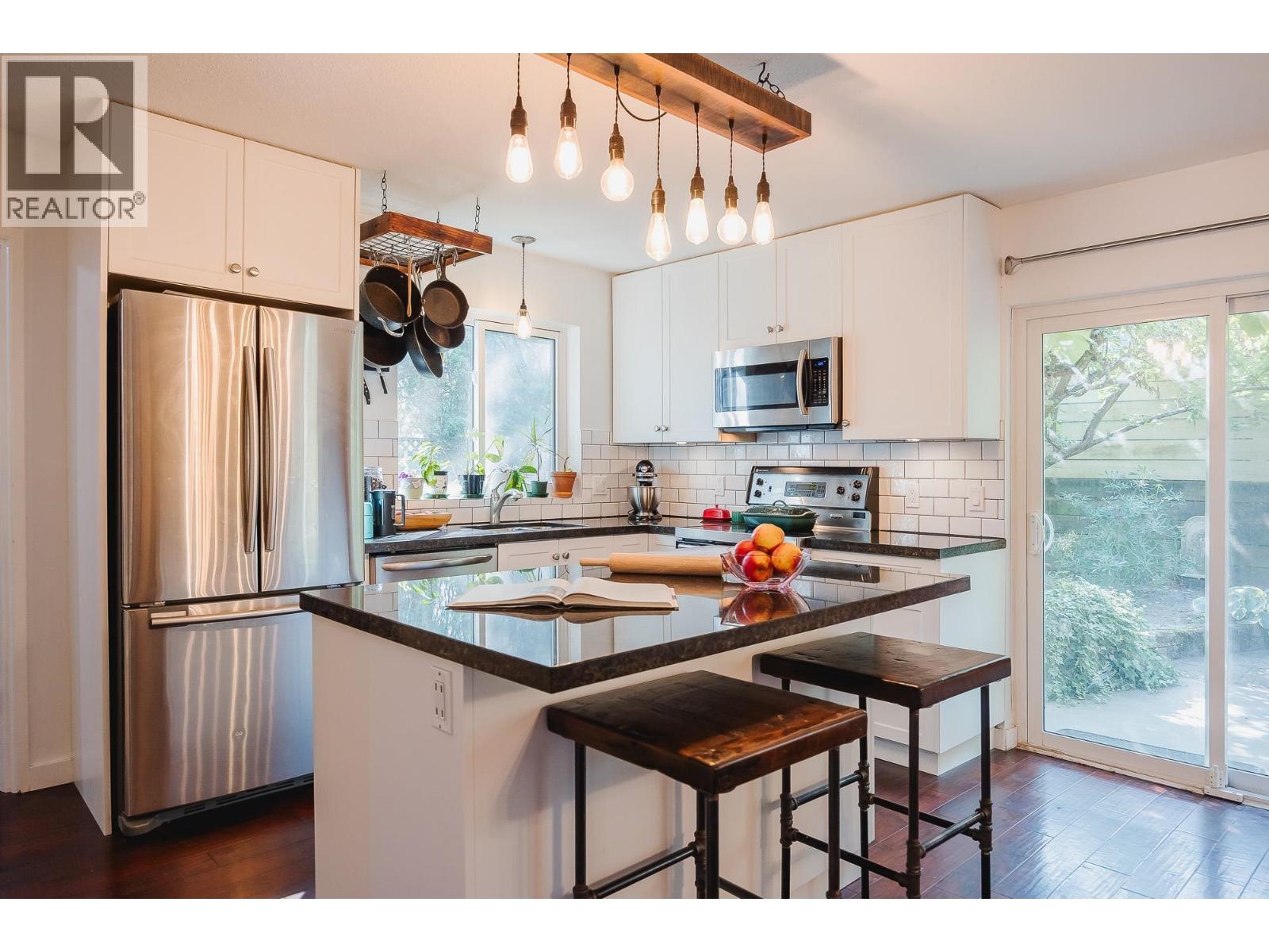 Photo 4 of 37 6245 Sheridan Road, Richmond BC