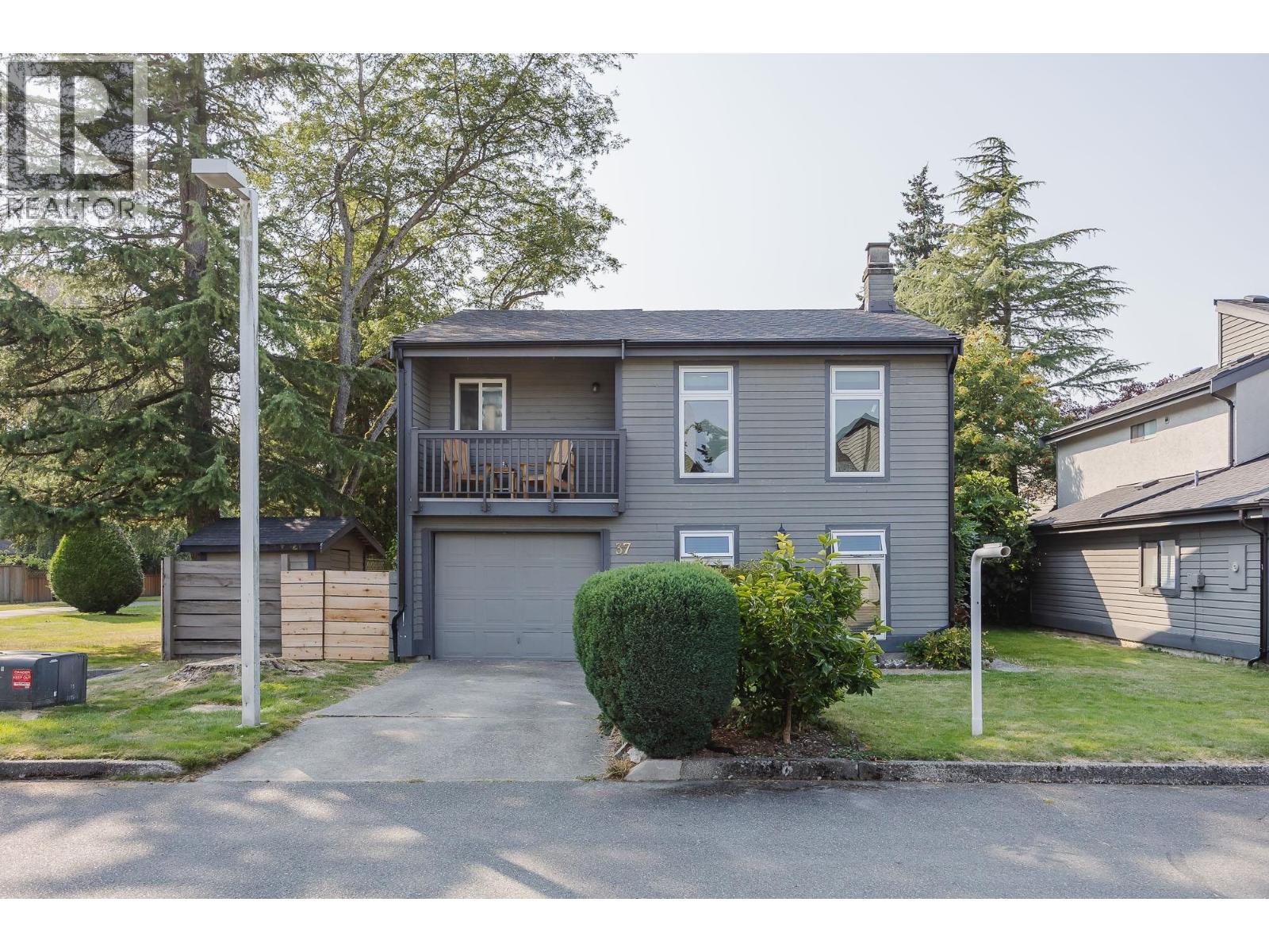 Photo 1 of 37 6245 Sheridan Road, Richmond BC