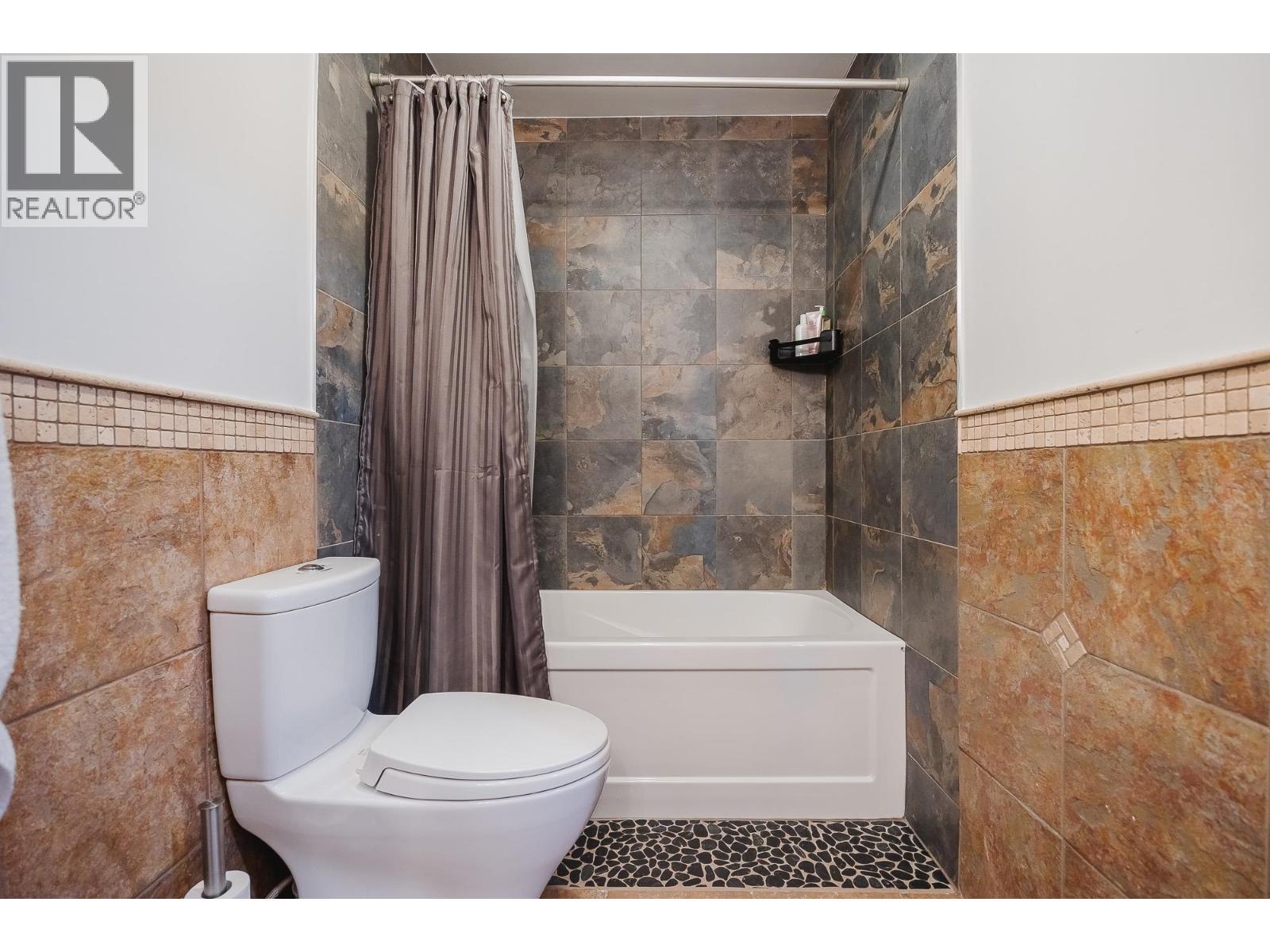 Photo 23 of 37 6245 Sheridan Road, Richmond BC