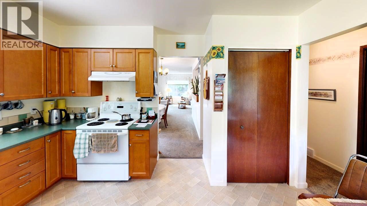 1301 Washington Street, Rossland
