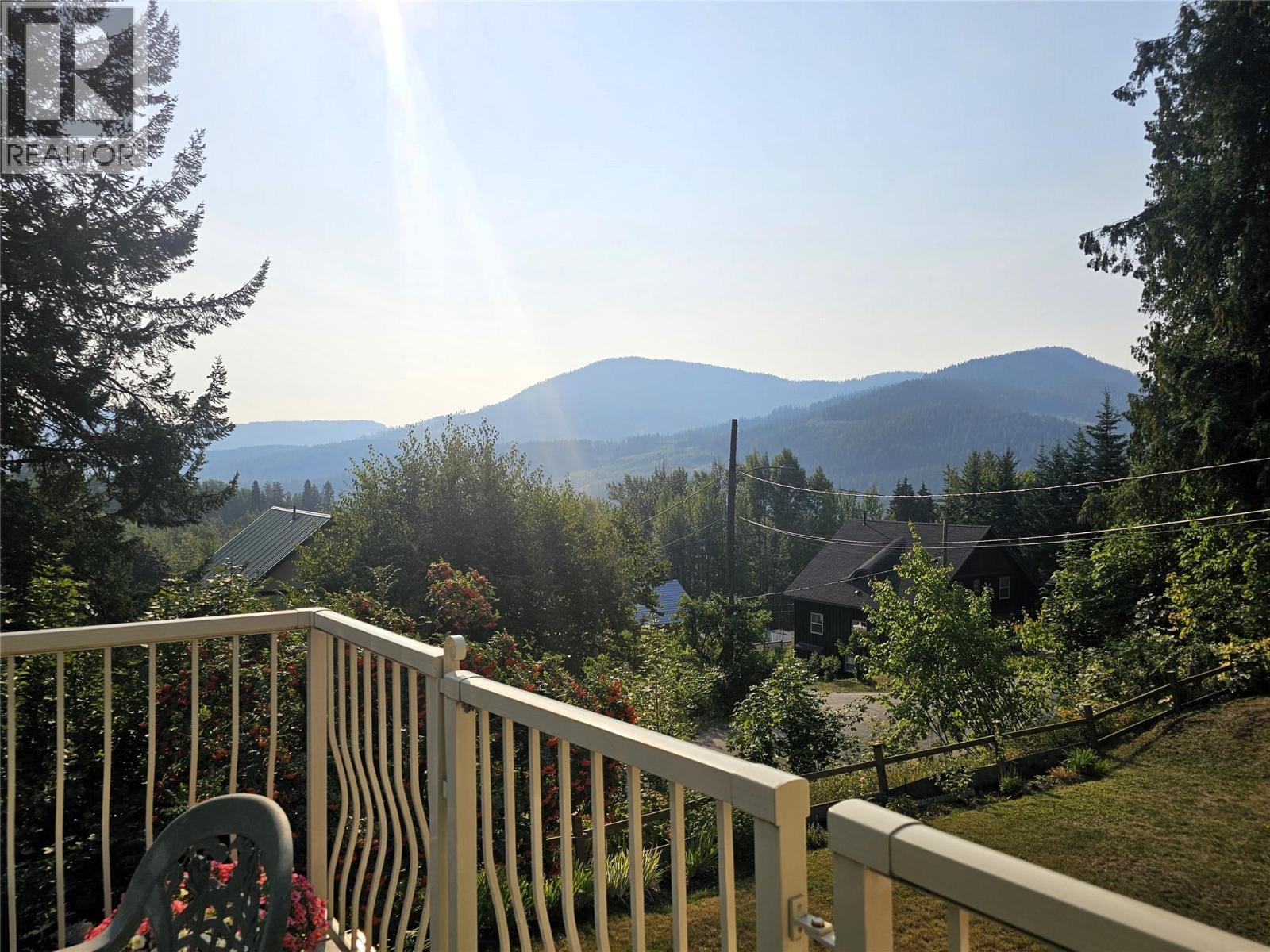 1301 Washington Street, Rossland
