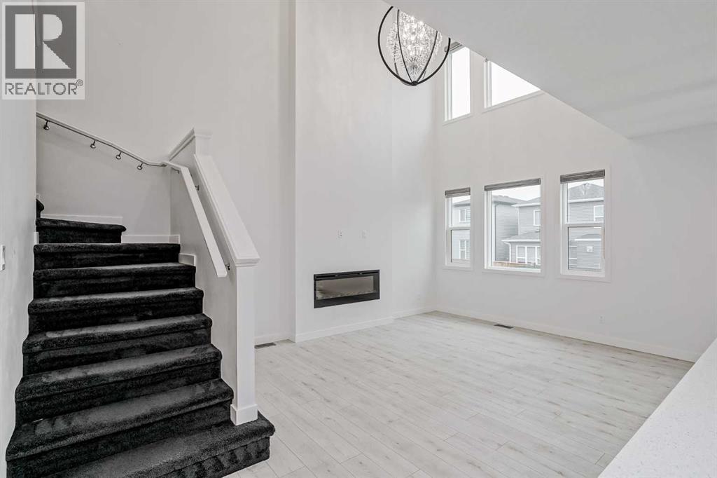 Photo 13 of 34 Belmont Crescent Sw, Calgary AB