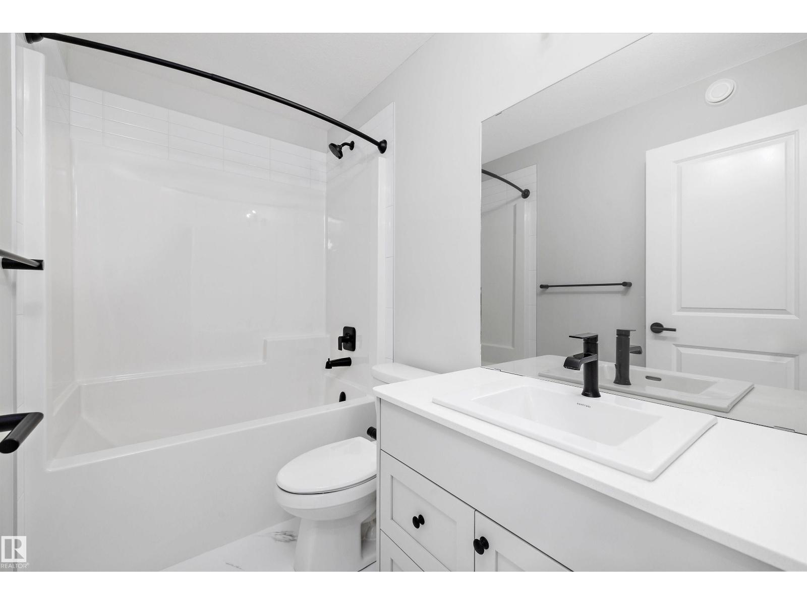 Photo 22 of 5723 Hawthorn Common Sw, Edmonton AB