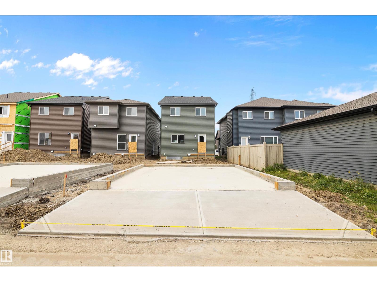 Photo 35 of 5723 Hawthorn Common Sw, Edmonton AB