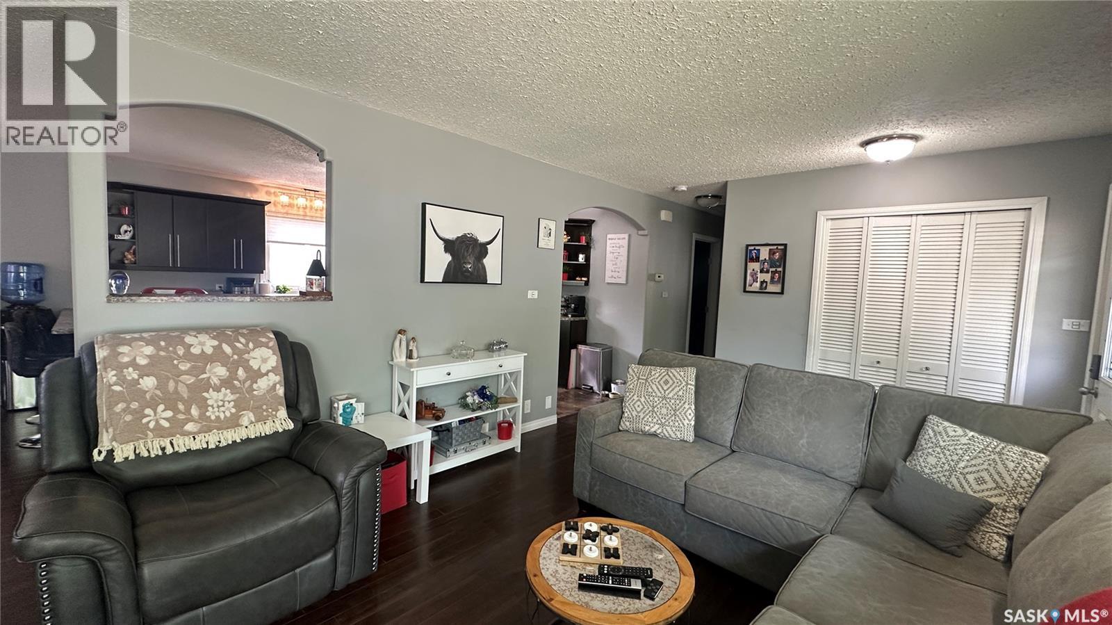 Photo 16 of 1010 105th Avenue, Tisdale SK