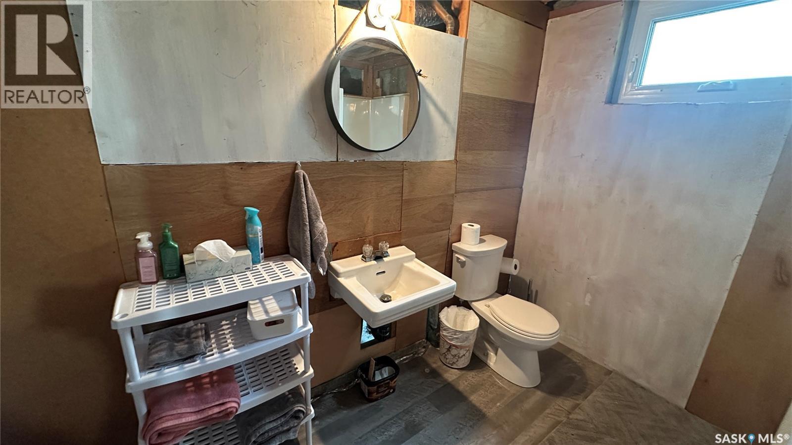 Photo 19 of 1010 105th Avenue, Tisdale SK