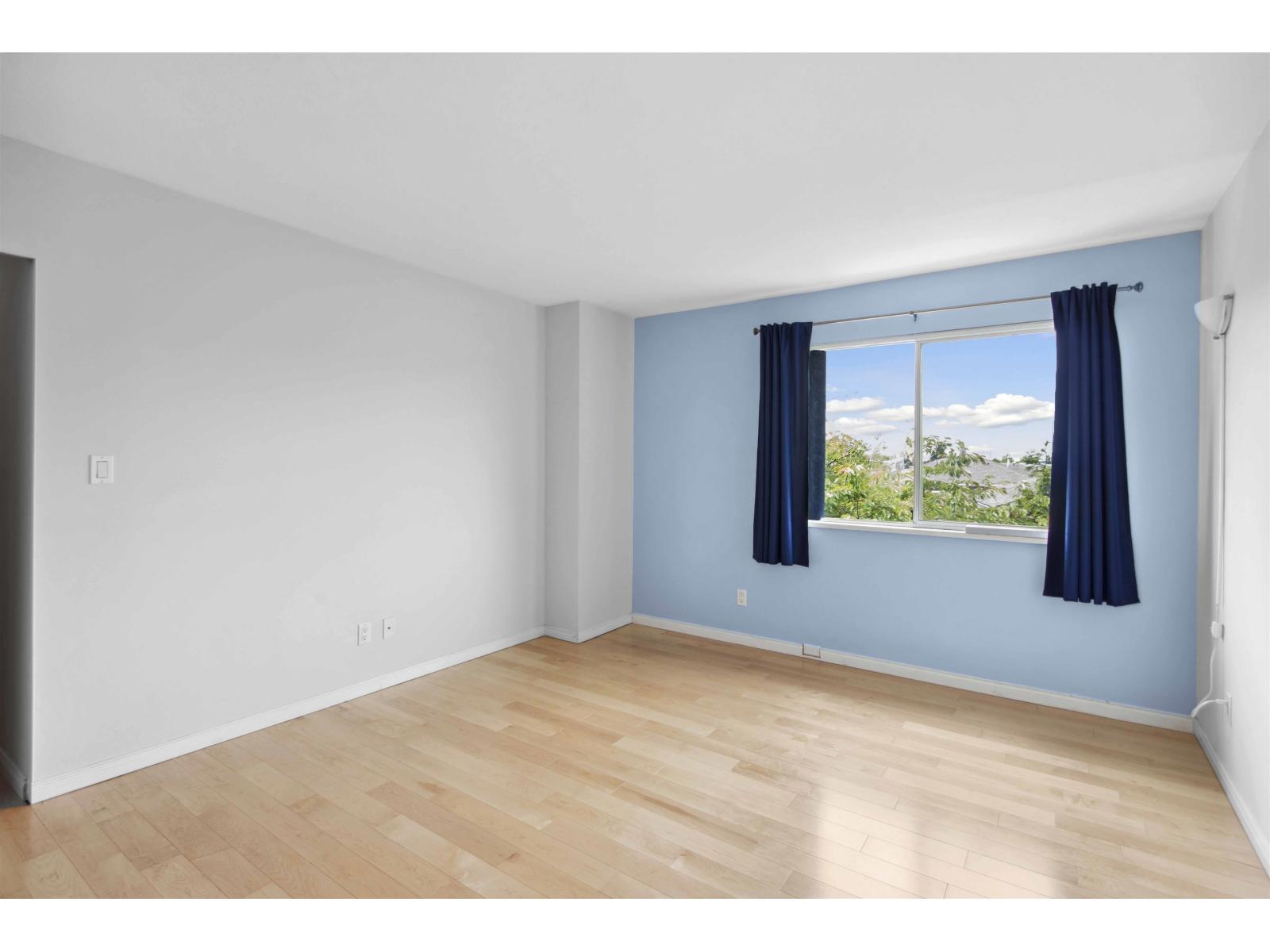 Photo 14 of 13 15550 89 Avenue, Surrey BC
