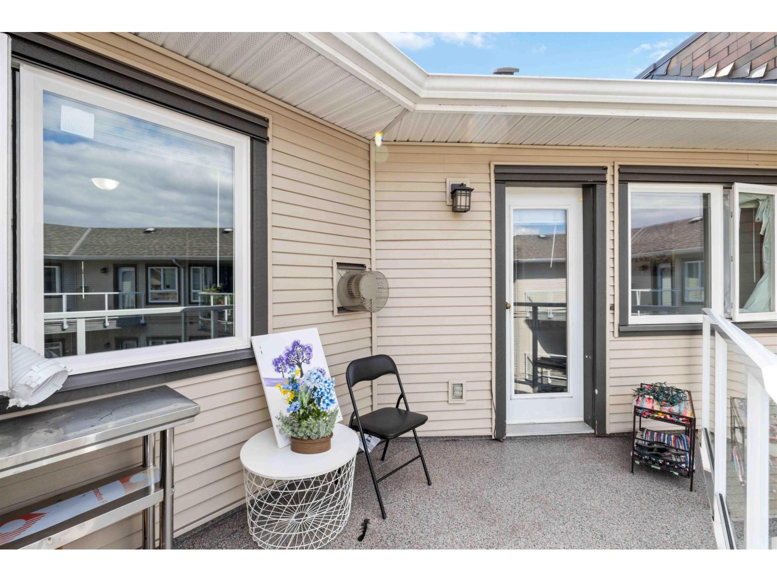 Photo 34 of 402 8142 120 A Street, Surrey BC