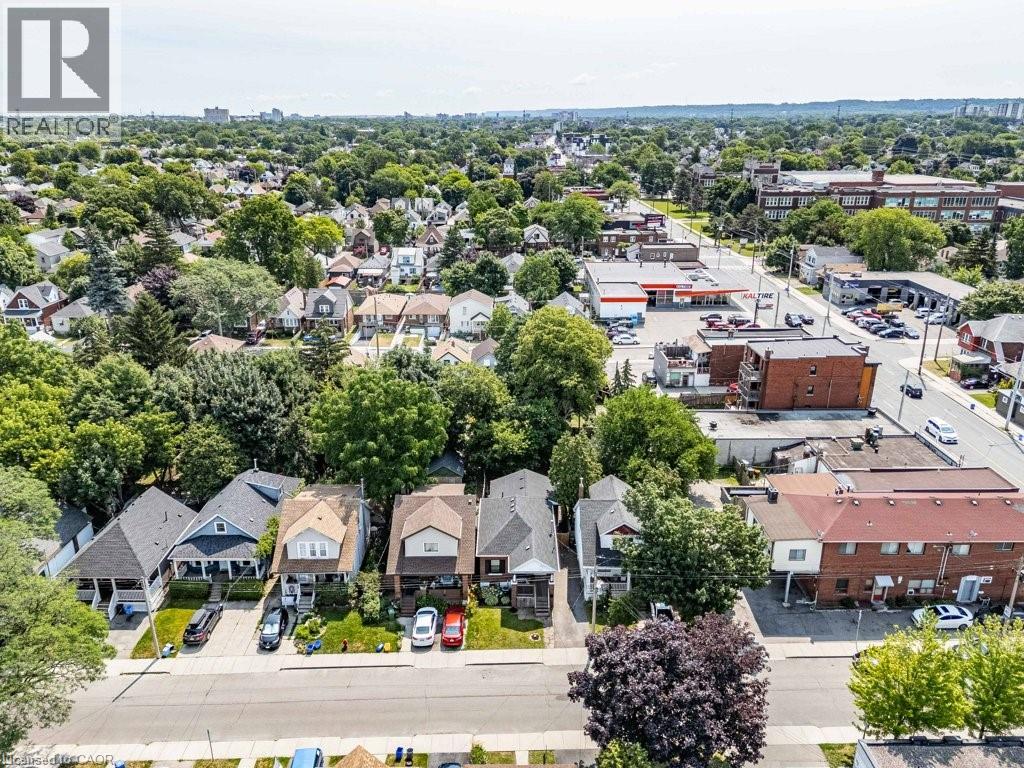Photo 37 of 18 Park Row N, Hamilton ON