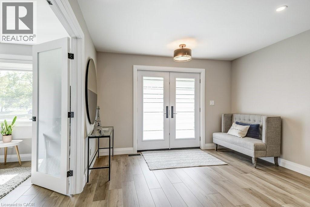 Photo 12 of 542 Paris Road, Paris ON