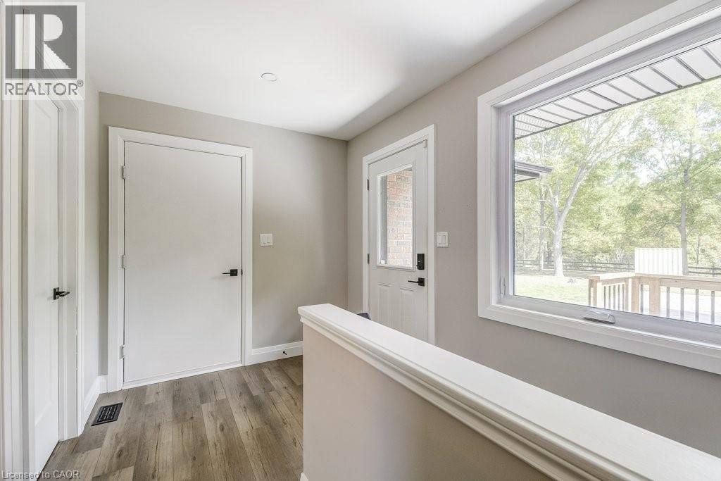 Photo 4 of 542 Paris Road, Paris ON