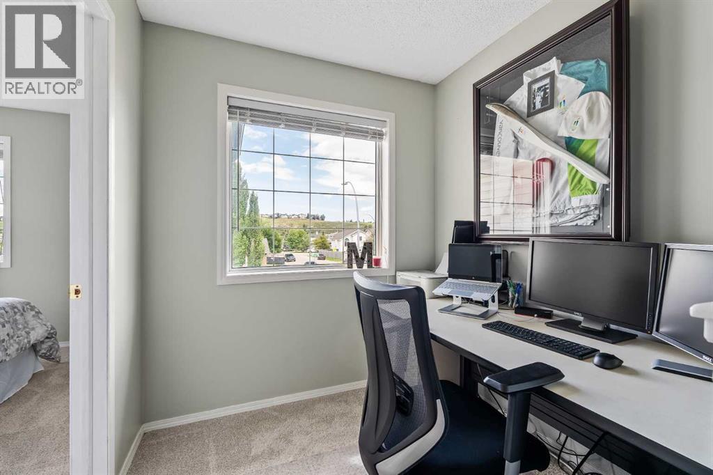 Single Family House for Sale in  Hidden Valley Drive NW Hidden Valley Calgary 